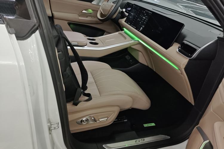 Used XPeng G9 2025 625 Long-Range Max
