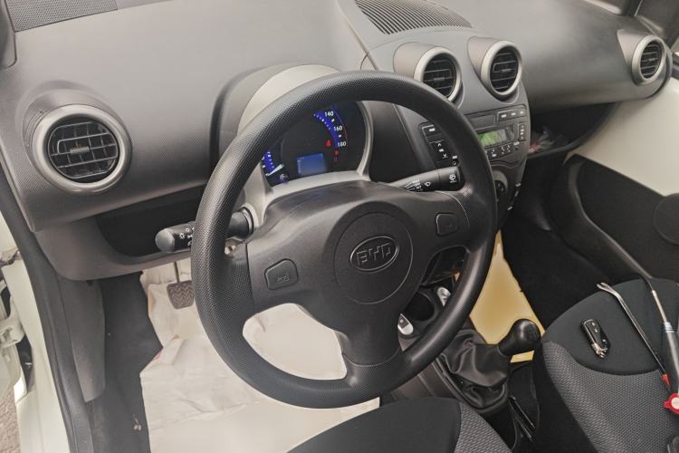 Used BYD F0 2012 1.0L XuanKu Trim
