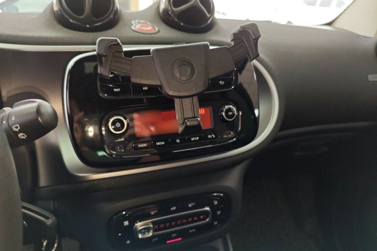 Used  fortwo 2018 1.0L 52kW Hardtop Passion Edition China V Standard
