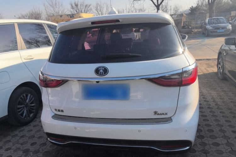 Used BYD Song MAX 2017 1.5T Automatic Smart Connect Elite 7-Seater
