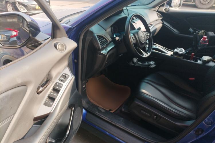 Used Acura CDX 2016 1.5T Two-Wheel Drive Enjoyment Edition