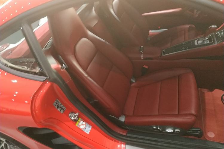 Used Porsche 718 2020 Cayman 2.0T
