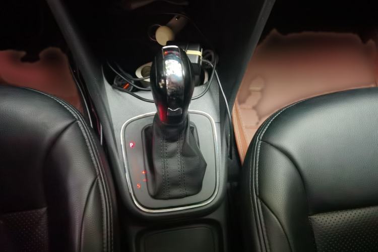 Used Volkswagen Polo 2014 1.4L Automatic Comfort Edition
