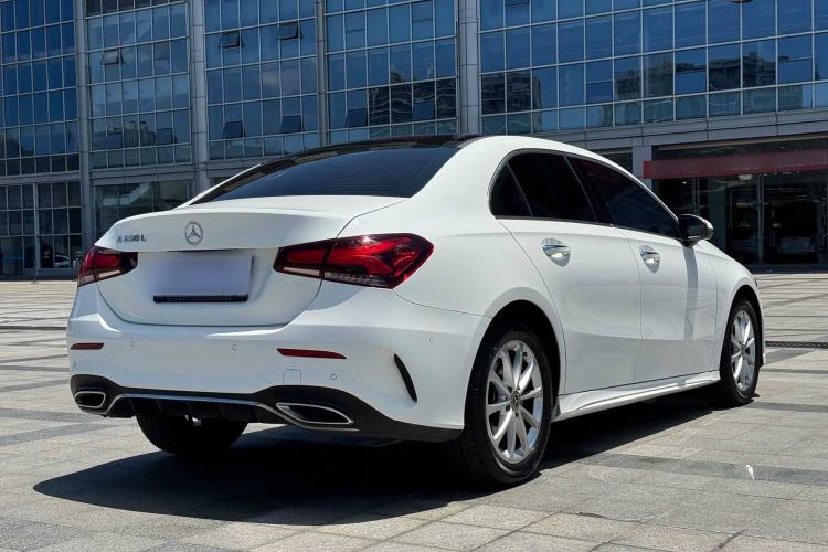 Used Mercedes-Benz A-Class 2020 Restyled A 200 L Sport Sedan Fashion Version
