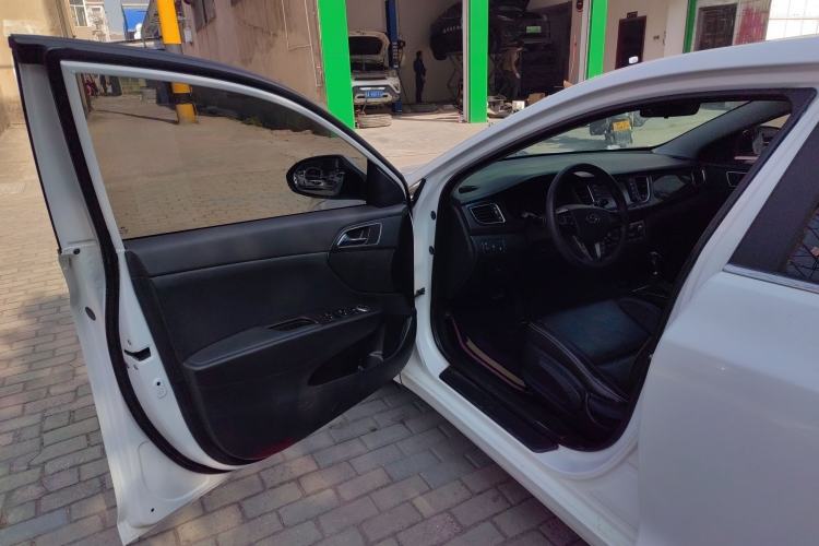 Used Hyundai Mistra 2016 1.6T Automatic Smart GLS
