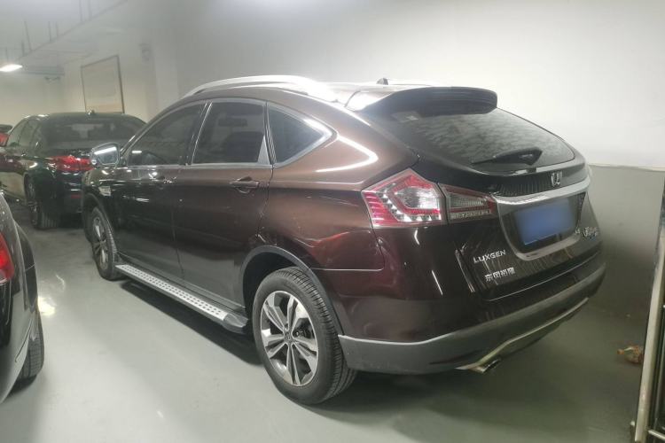 Used Luxgen U6 SUV 2015 1.8T ZhiZun Model
