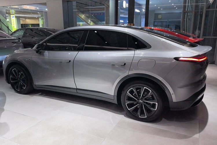 Used ONVO L60 2024 60 kWh Rear-Drive Version
