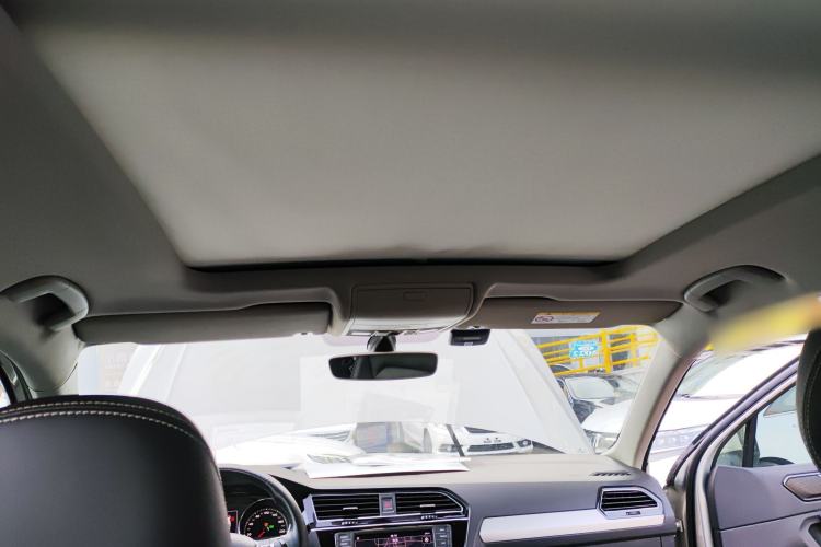 Used Volkswagen Tiguan L 2018 330TSI Automatic Two-Wheel Drive Luxury Edition
