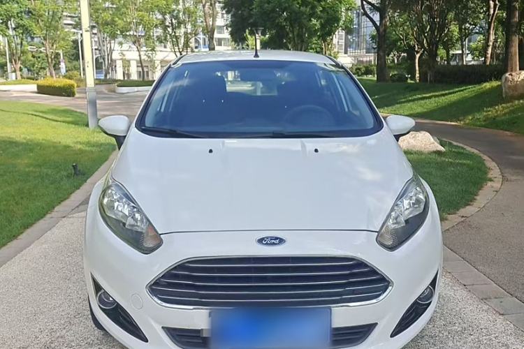 Used Ford Fiesta 2014 Hatchback 1.0 GTDi Automatic Dynamic Model