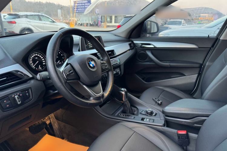 Used BMW X1 2018 sDrive20Li Leading Model
