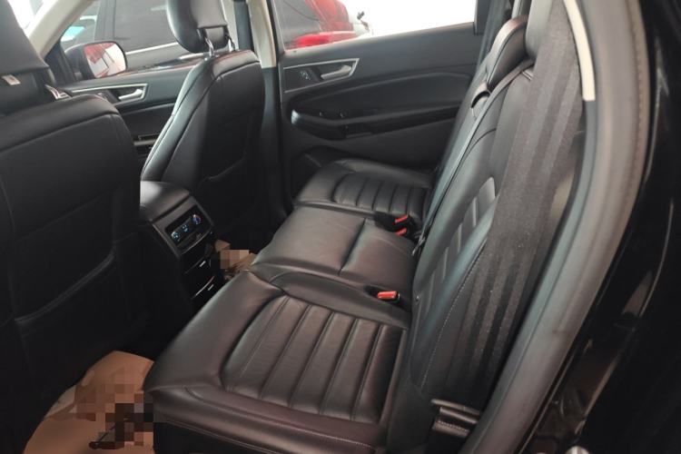 Used Ford Edge 2018 EcoBoost 245 Two-Wheel-Drive Platinum Edition 7-Seater China V Emission Standard