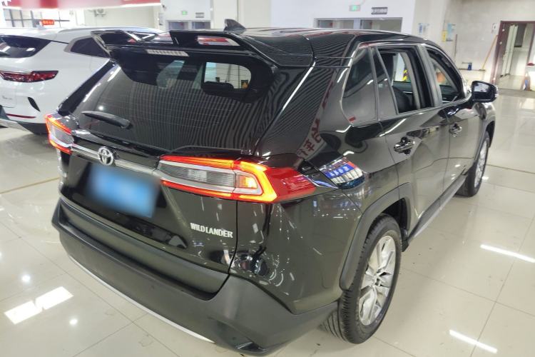 Used Toyota Wildlander 2022 2.0L CVT Two-Wheel Drive Luxury PLUS Edition
