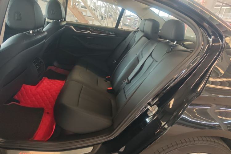 Used BMW 5 Series 2018 525Li Luxury Package