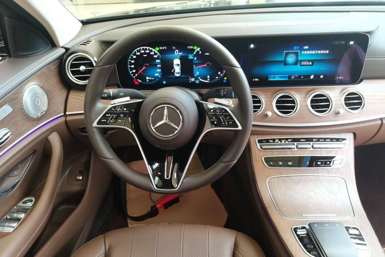Used Mercedes-Benz E-Class 2021 Restyled E 300 L Luxury Edition
