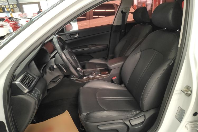 Used Kia K5 2016 1.6T Automatic LUX
