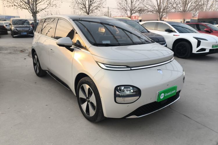 Used Baojun Cloud 2023 460 Max Lingxi Version
