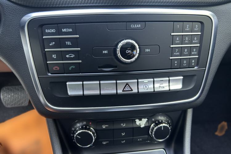 Used Mercedes-Benz GLA 2018 GLA 200 Fashion Model