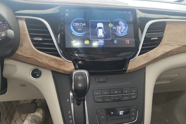 Used Buick GL8 2018 ES 28T Comfort Model China VI Standard