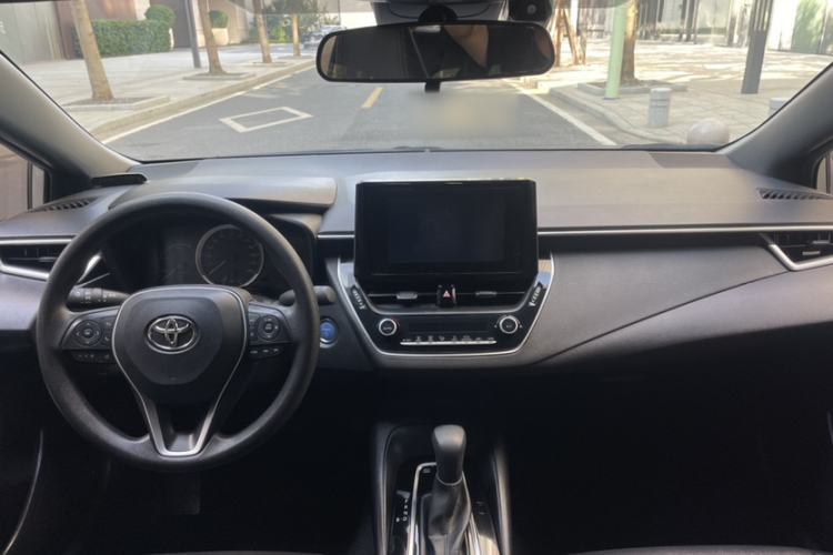 Used Toyota Levin 2022 Dual-Motor 1.8H E-CVT Leading Edition
