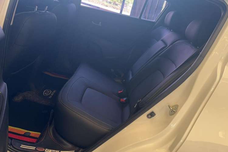 Used Kia Sportage R 2015 2.0L Automatic Two-Wheel Drive GL
