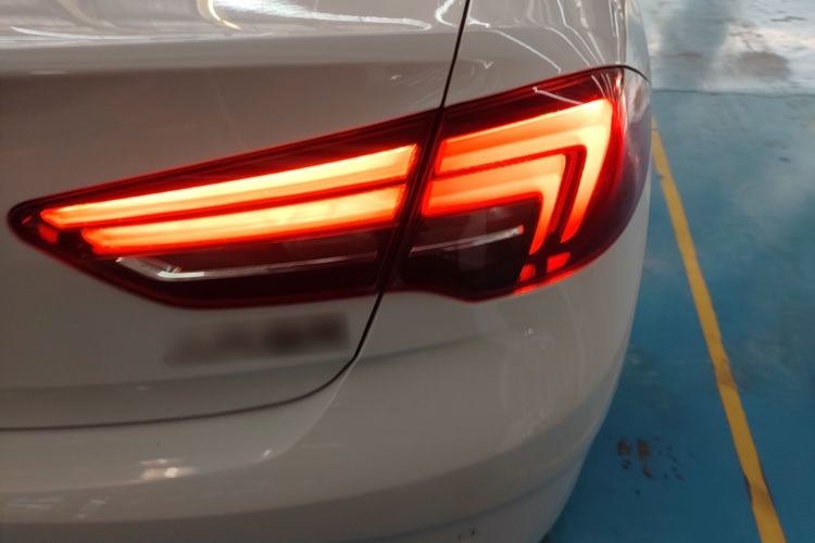 Used Buick Regal 2019 Revised 20T Luxury Version China VI Standard
