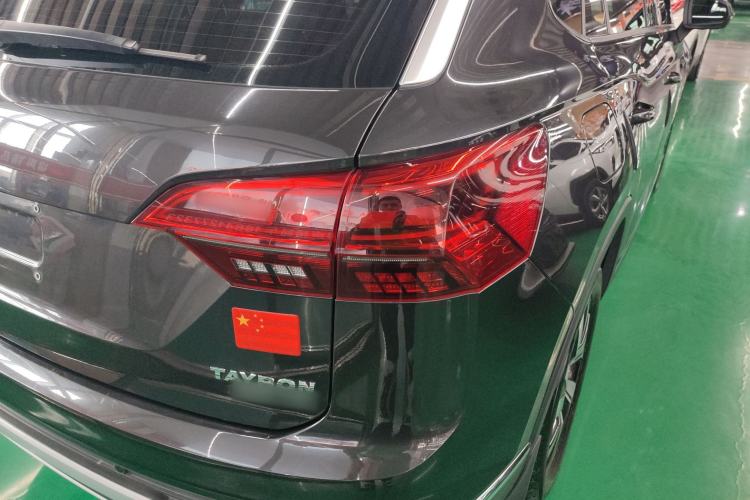 Used Volkswagen Tayron 2020 330TSI Two-Wheel Drive Luxury Smart Connectivity Version
