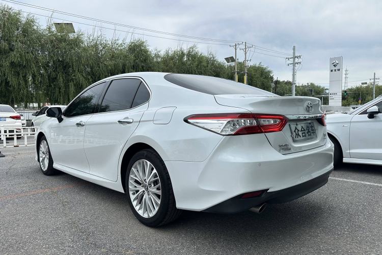 Used Toyota Camry 2018 2.5G Luxury Edition
