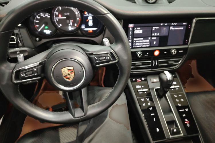 Used Porsche Macan 2024 Macan 2.0T