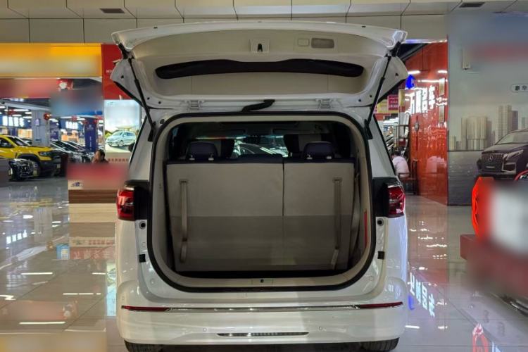 Used Buick GL8 2021 ES Landtrek 653T Comfort Edition