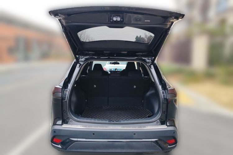 Used Toyota FRONTLANDER 2024 2.0L CVT Elite Edition