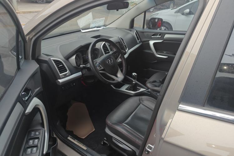 Used  Refine S3 2016 1.5L Manual Luxury Smart Version
