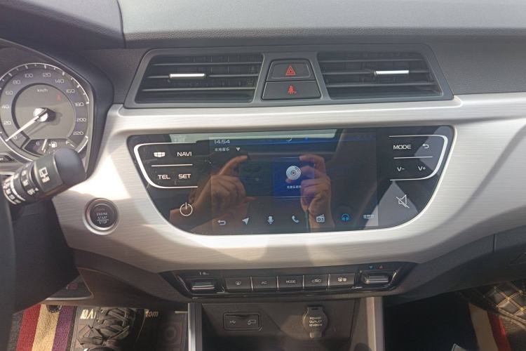 Used Geely Auto Vision X3 2019 Upgraded Model 1.5L CVT Prestige Version
