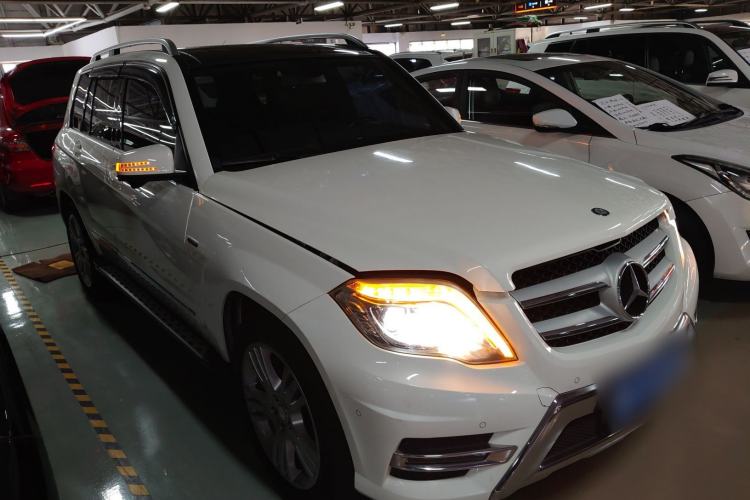 Used Mercedes-Benz GLK-Class 2015 GLK 260 4MATIC Dynamic Edition Ultimate Version
