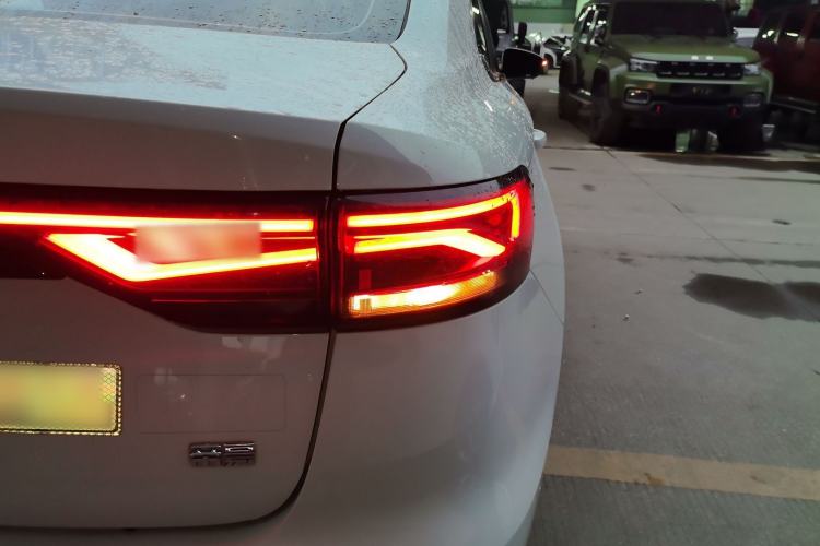 Used Geely Auto Emgrand 2022 4th Generation 1.5L CVT Flagship Model
