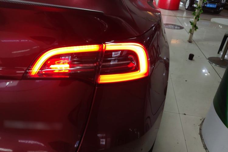 Used Tesla Model Y 2024 Rear-Wheel-Drive Version