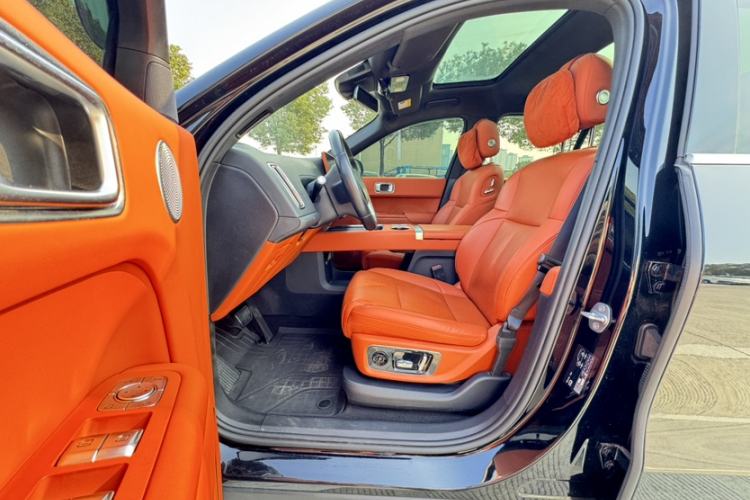 Used Li Auto L8 2023 Pro Model