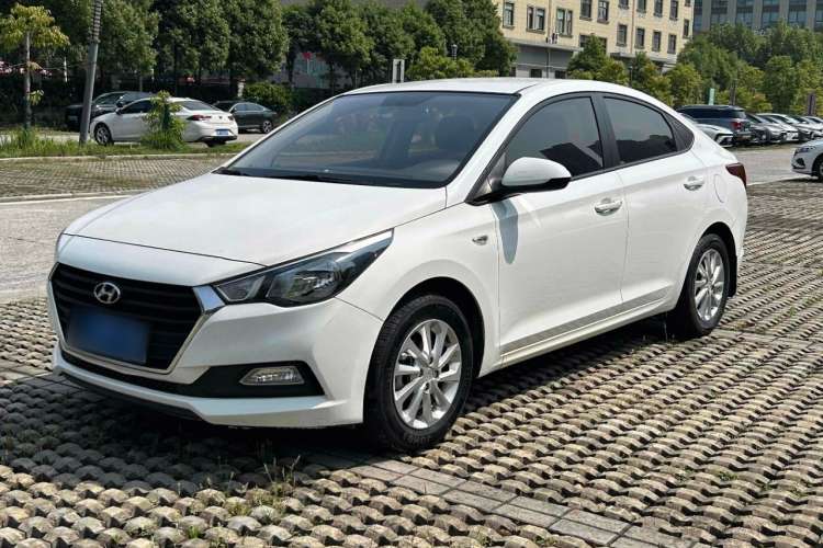 Used Hyundai Verna 2016 1.4L Automatic Cool Edition GLS
