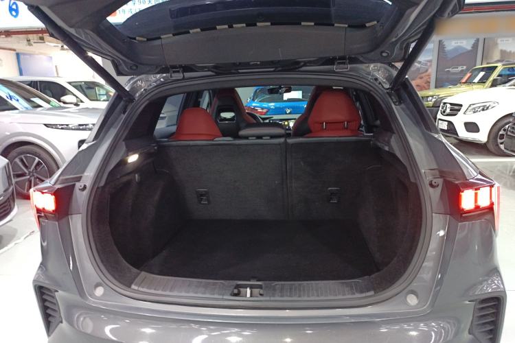 Used Lynk & Co 06 2020 1.5T JinPro model
