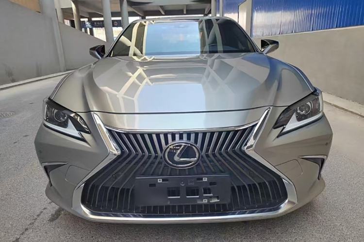 Used Lexus ES 2020 200 Excellence Edition