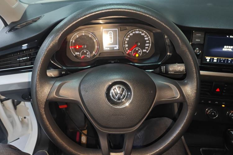 TDK.VehicleDetails.img