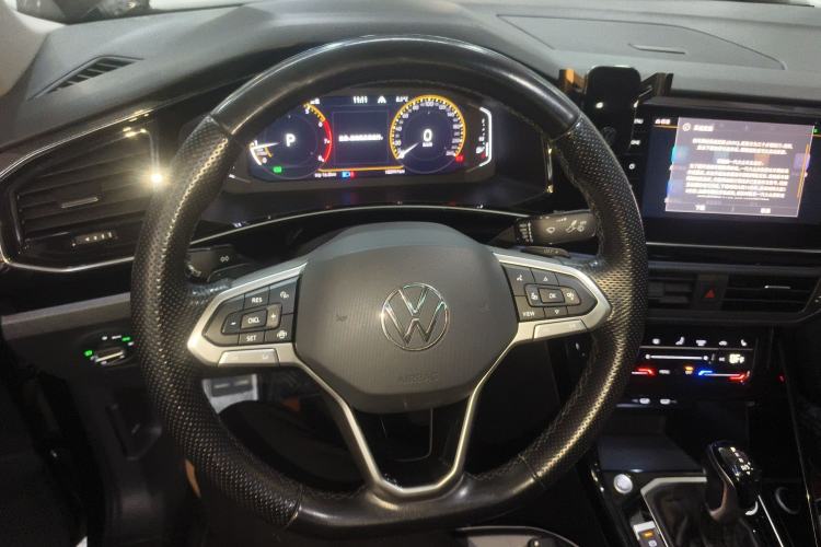 Used Volkswagen Tayron X 2020 330TSI Two-Wheel Drive Luxury Smart Connectivity Version