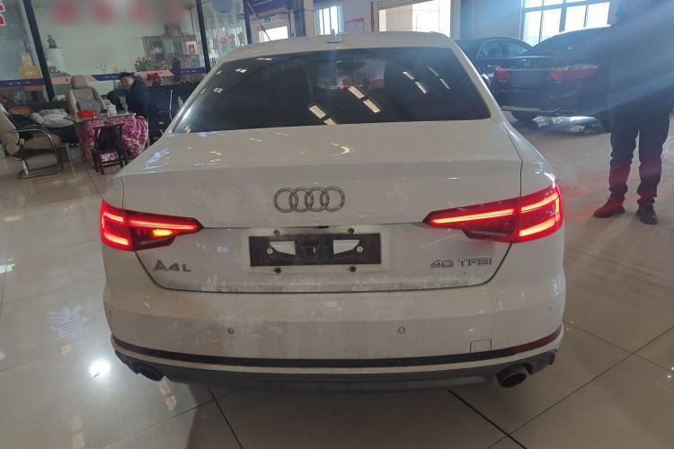 Used Audi A4L 2018 30th Anniversary Edition 40 TFSI Fashion Model