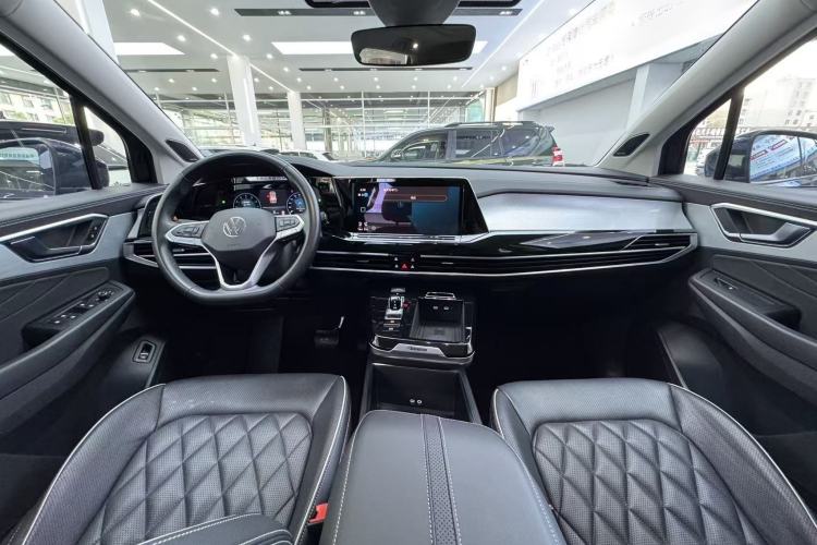 Used Volkswagen Talagon 2022 530TSI Four-Wheel Drive Flagship Shengjing Edition Pro 7-Seater
