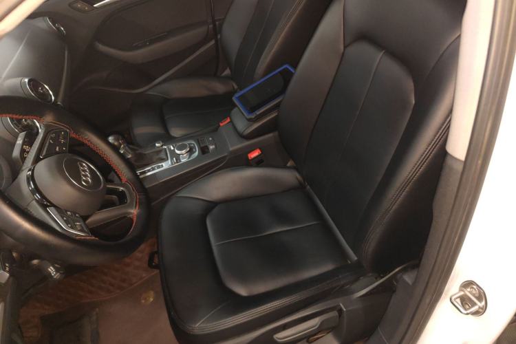 Used Audi A3 2020 Restyled Limousine 35 TFSI Ambition Version China VI
