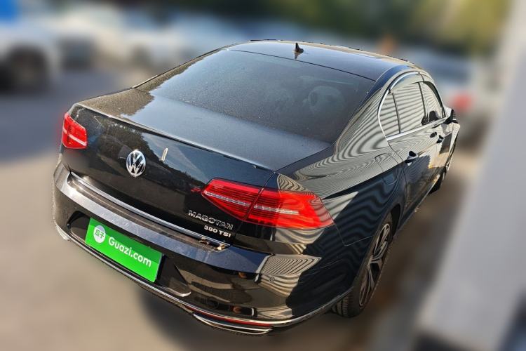 Used Volkswagen Magotan 2018 380TSI DSG Prestige Model
