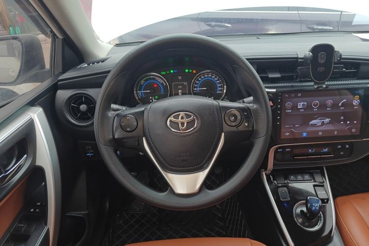 Used Toyota Levin 2017 Revised Dual-Engine 1.8H GS E-CVT Elite Sunroof Version China V Standard