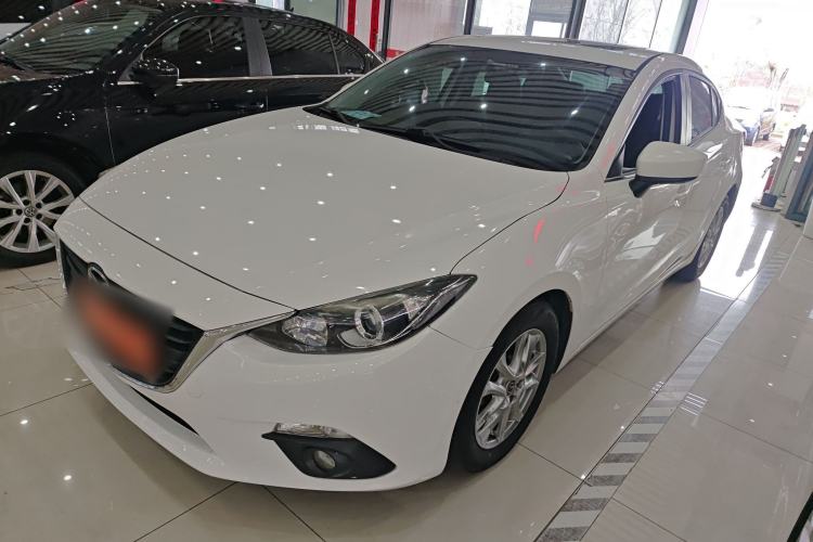 Used Mazda Mazda 3 Axela 2014 Sedan 1.5L Automatic Luxury Model
