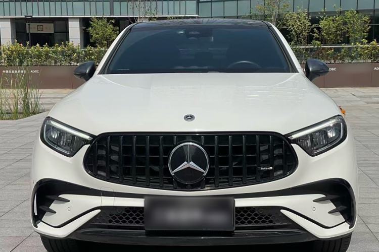 Used Mercedes-Benz GLC Coupe 2024 GLC 260 4MATIC Coupe SUV
