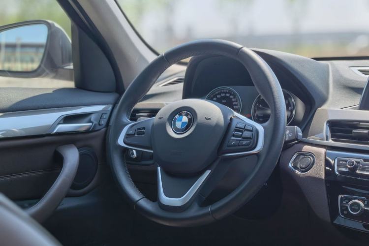 Used BMW X1 2019 sDrive18Li Premium Edition
