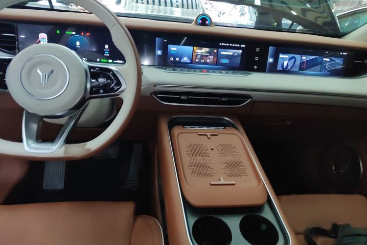 Used VOYAH FREE 2024 Ultra-Long Range Intelligent Driving Version
